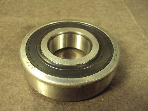 Newest ball bearing 6306-2RS C3